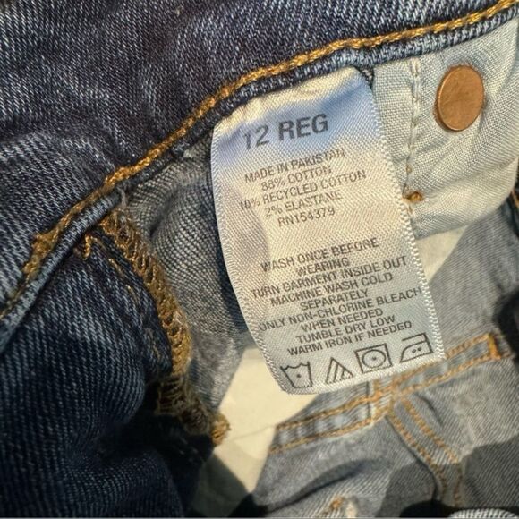 Aeropostale Distressed Stretch Mom Jeans – Size 12 – High Waist - Picture 5 of 5